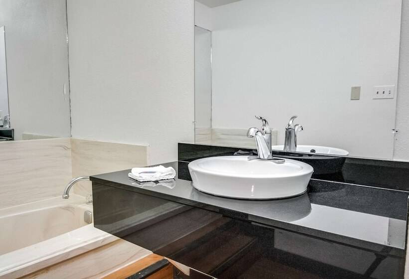 Motel 6longview, Tx North