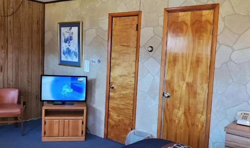 汽车旅馆 Red Ranch Inn