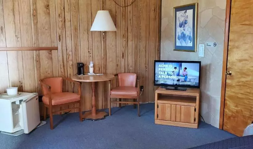 汽车旅馆 Red Ranch Inn