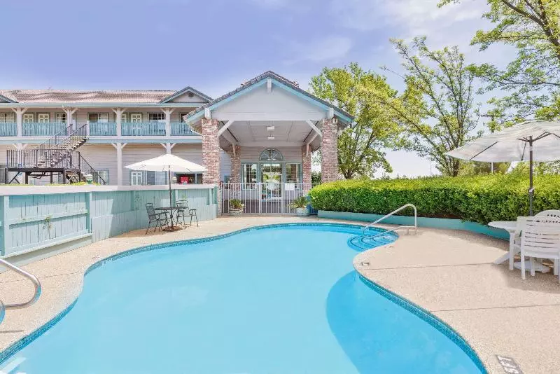 Мотель Super 8 By Wyndham Auburn