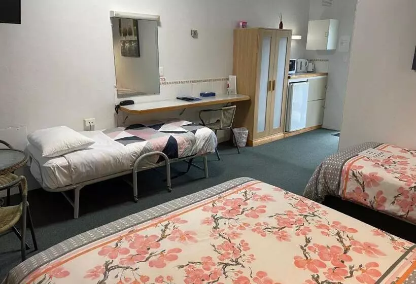 Camperdown Cascade Motel