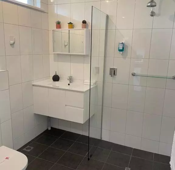 Camperdown Cascade Motel