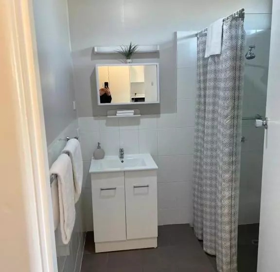 Camperdown Cascade Motel