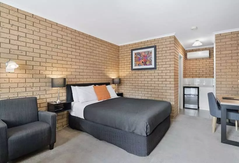 فندق Avondel Motor Inn