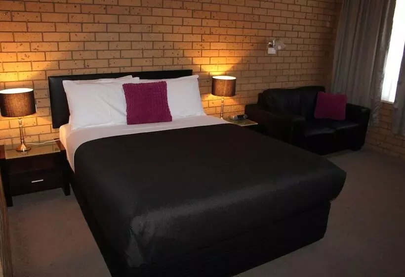 فندق Avondel Motor Inn