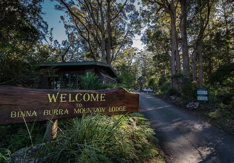 Отель Binna Burra Sky Lodges