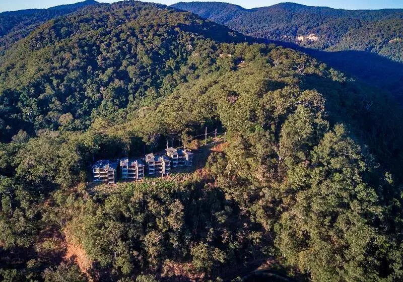 Отель Binna Burra Sky Lodges