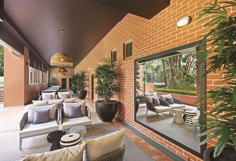 Adina Apartment Hotel Sydney Surry Hills