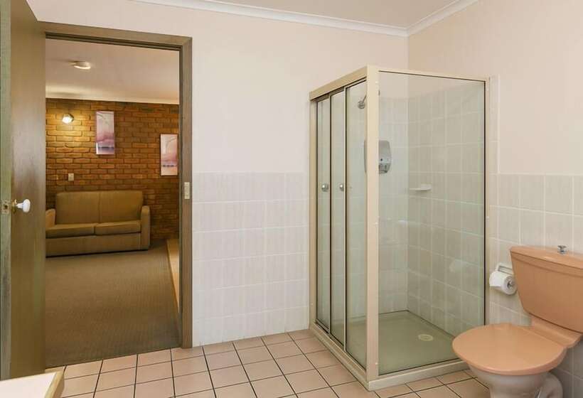 酒店 Golden Square Motor Inn