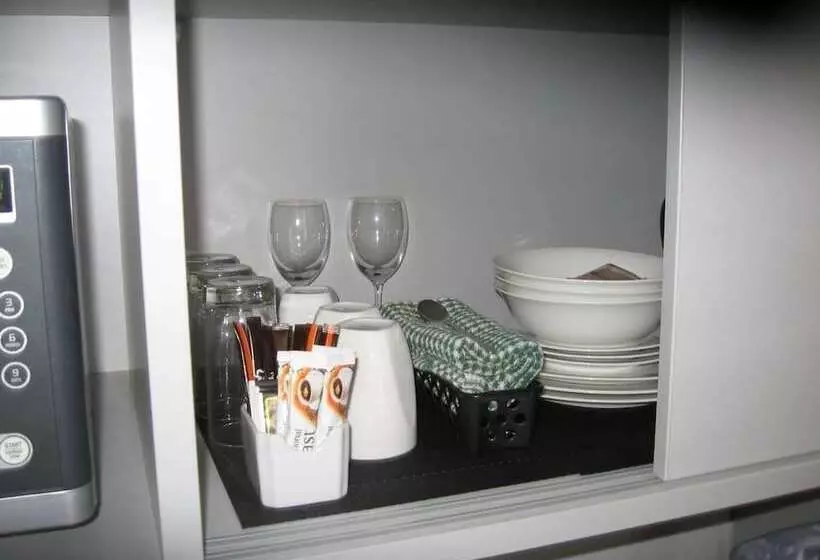 호텔 Darlot Motor Inn