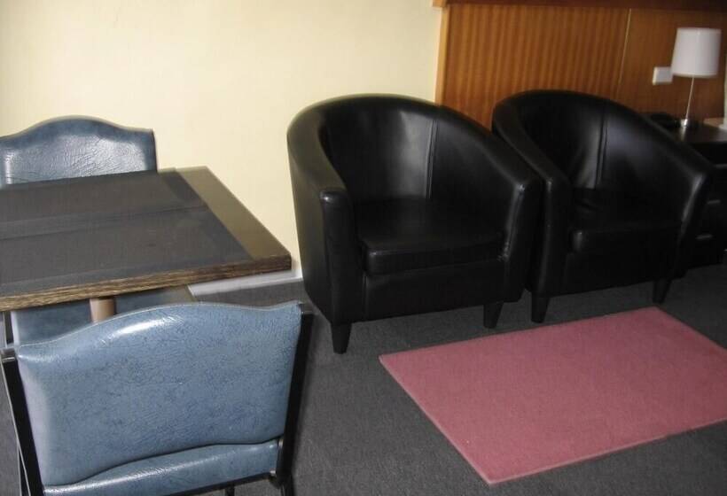 ホテル Darlot Motor Inn