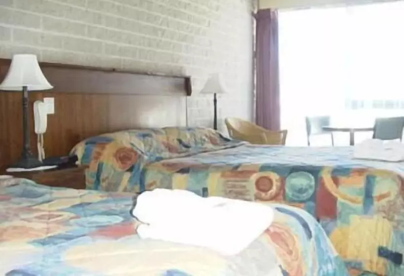 호텔 Darlot Motor Inn