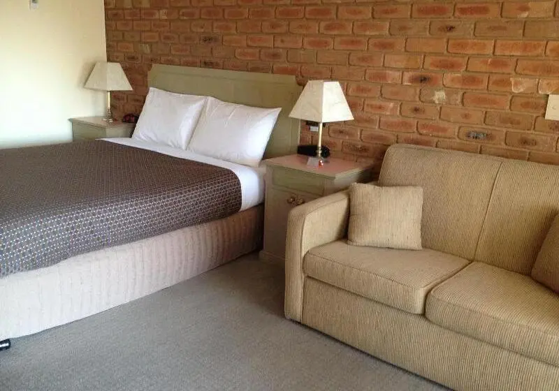 ホテル Golden Square Motor Inn