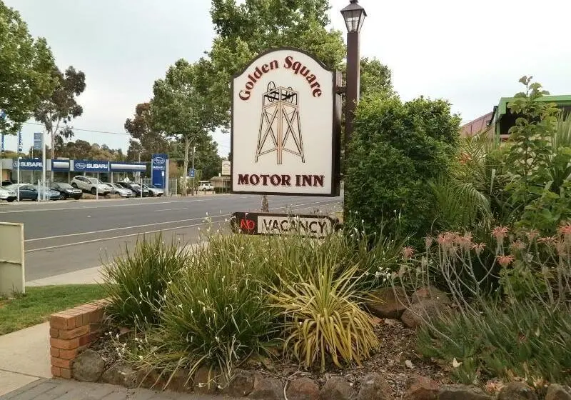 ホテル Golden Square Motor Inn