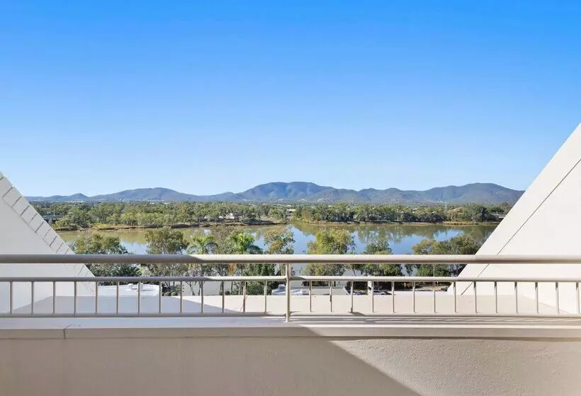 Отель Mercure Rockhampton
