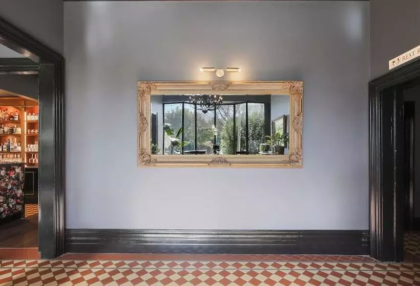 فندق The Riversleigh