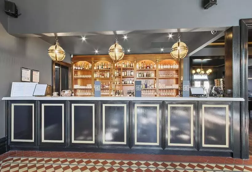 فندق The Riversleigh