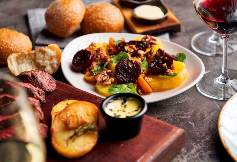 בית מלון כפרי Treasury Brisbane