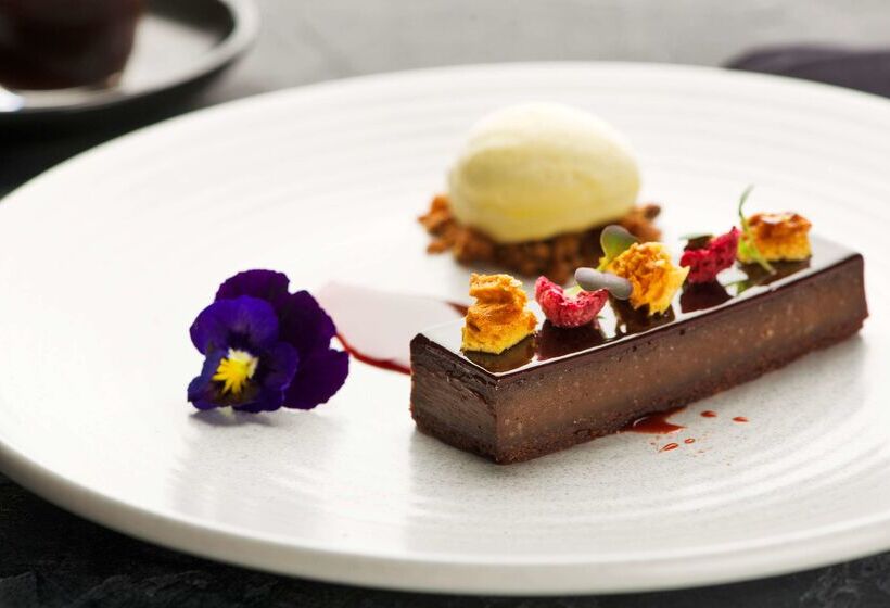 בית מלון כפרי Treasury Brisbane