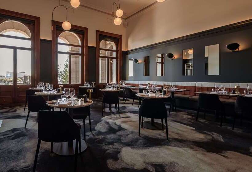 בית מלון כפרי Treasury Brisbane