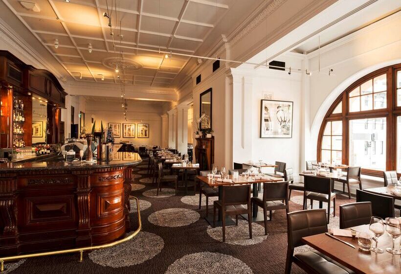 בית מלון כפרי Treasury Brisbane