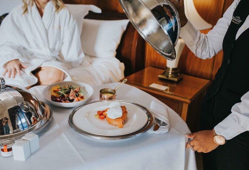 בית מלון כפרי Treasury Brisbane