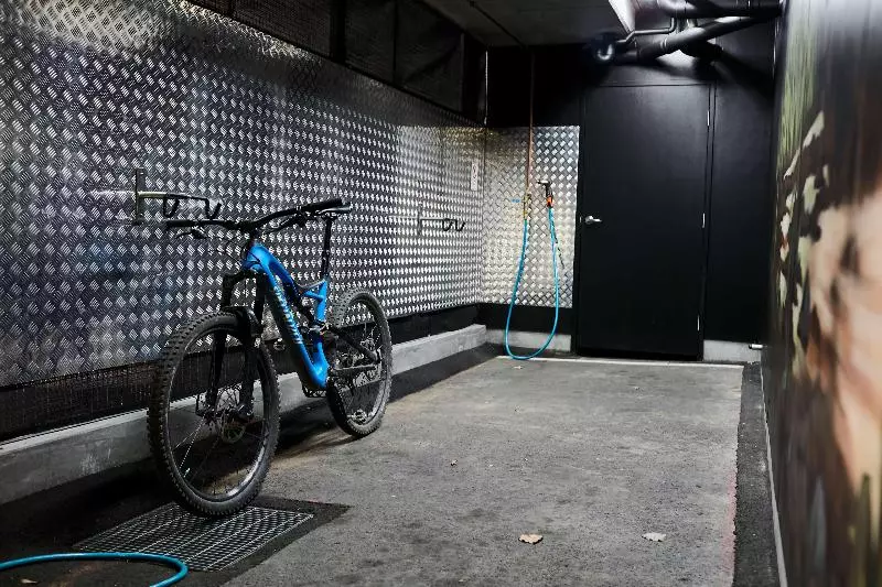 The Old Woolstore Apartment