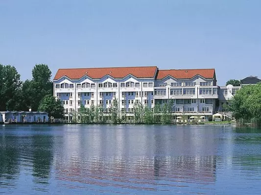 Seehotel Böck-Brunn