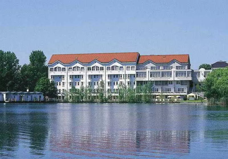 Seehotel Böck-Brunn
