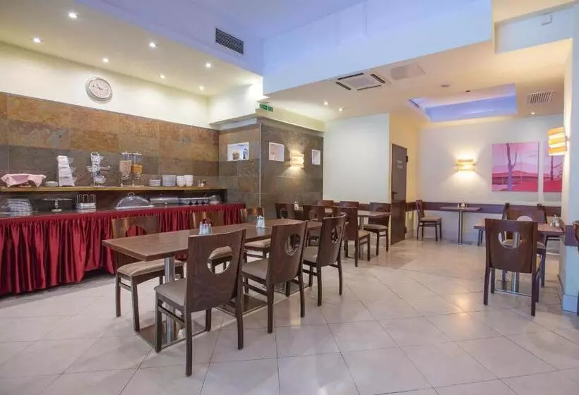 호텔 Attaché Contactless