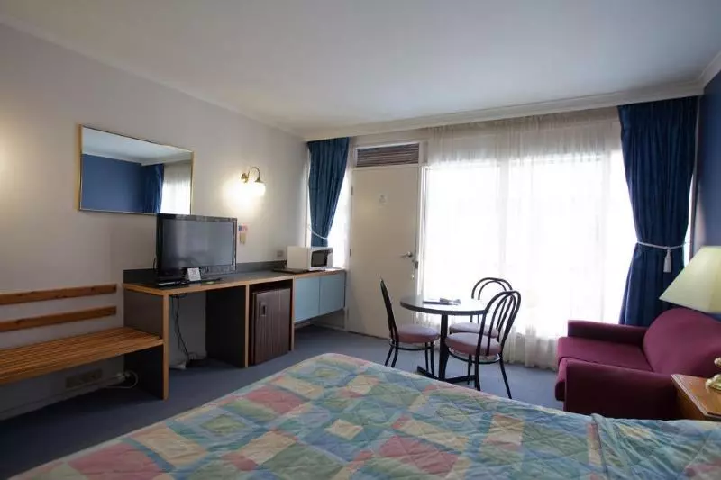 The River Boat Hotel   Echuca