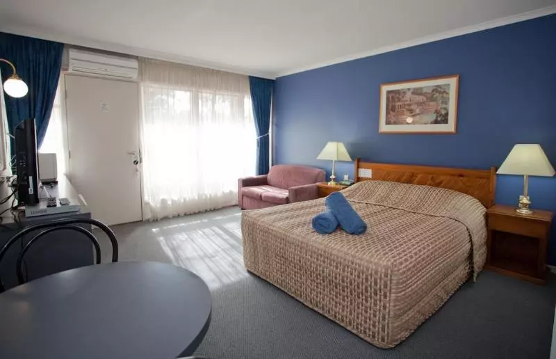 The River Boat Hotel   Echuca