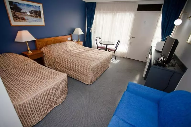 The River Boat Hotel   Echuca