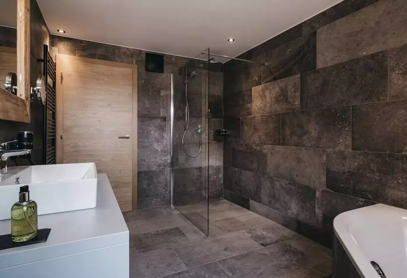 בית מלון כפרי Vaya Post Saalbach