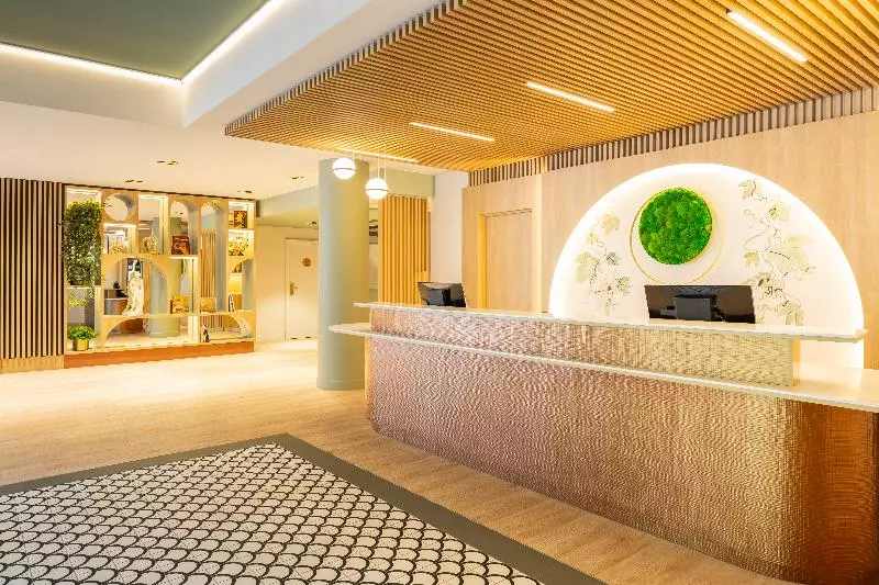 호텔 Citadines Toison D’or Brussels Apart