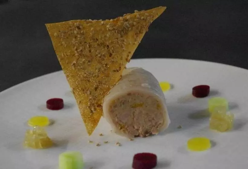 酒店 Logis Hostellerie De La Claire Fontaine