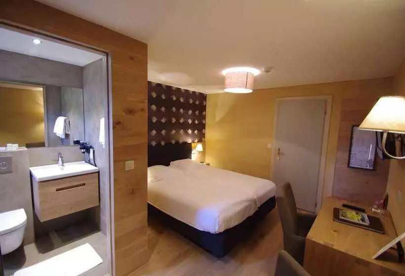 酒店 Logis Hostellerie De La Claire Fontaine