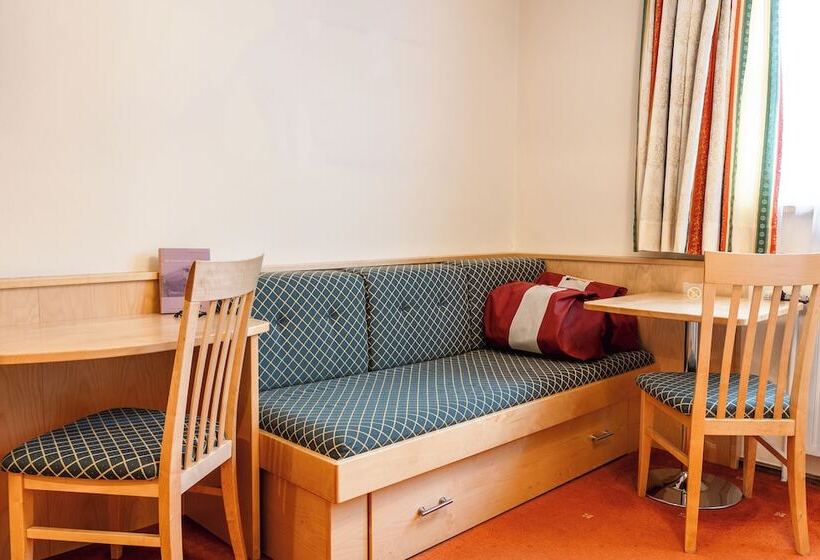 Schlosshotel Seewirt