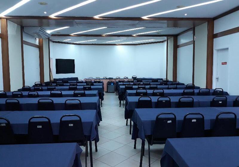 בית מלון כפרי Bahiamar