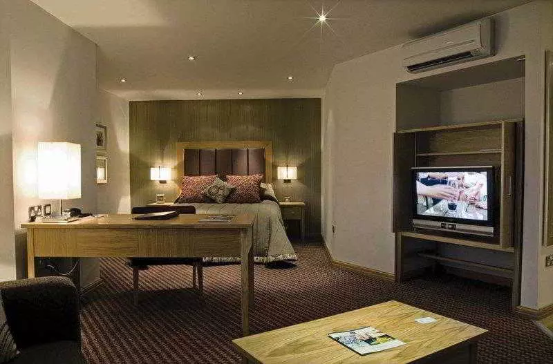 Отель Cherry Park Hall