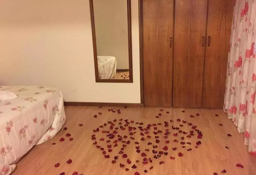 בית מלון כפרי Germânia