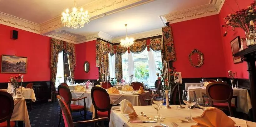 Отель Ledgowan Lodge