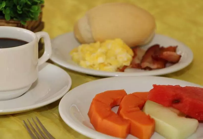 酒店 Samba Laguna Tourist