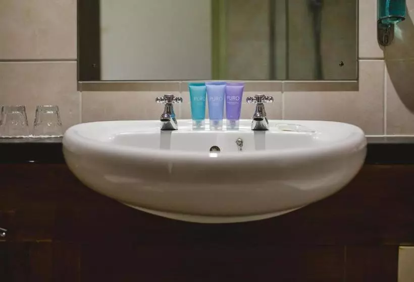 酒店 Inn On The Coast