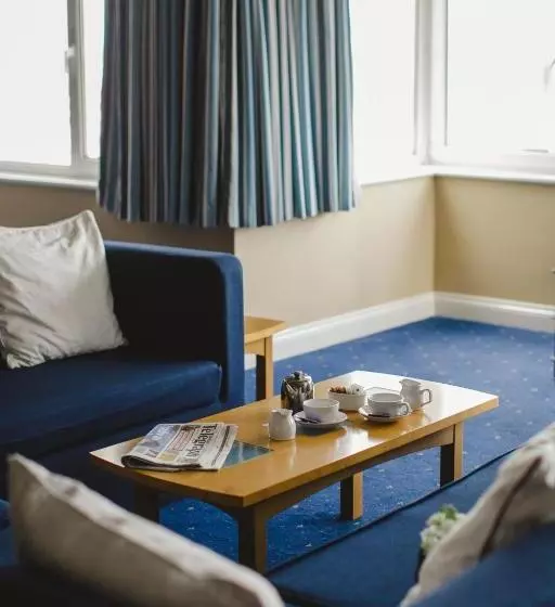 酒店 Inn On The Coast