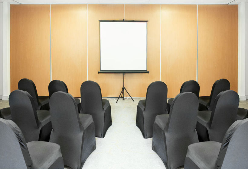 酒店 Epping Forest