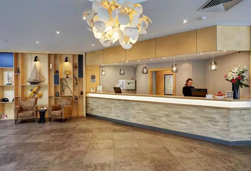 בית מלון כפרי Epping Forest