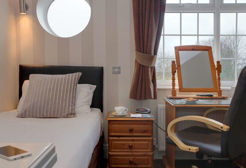 فندق Best Western Bolholt Country Park