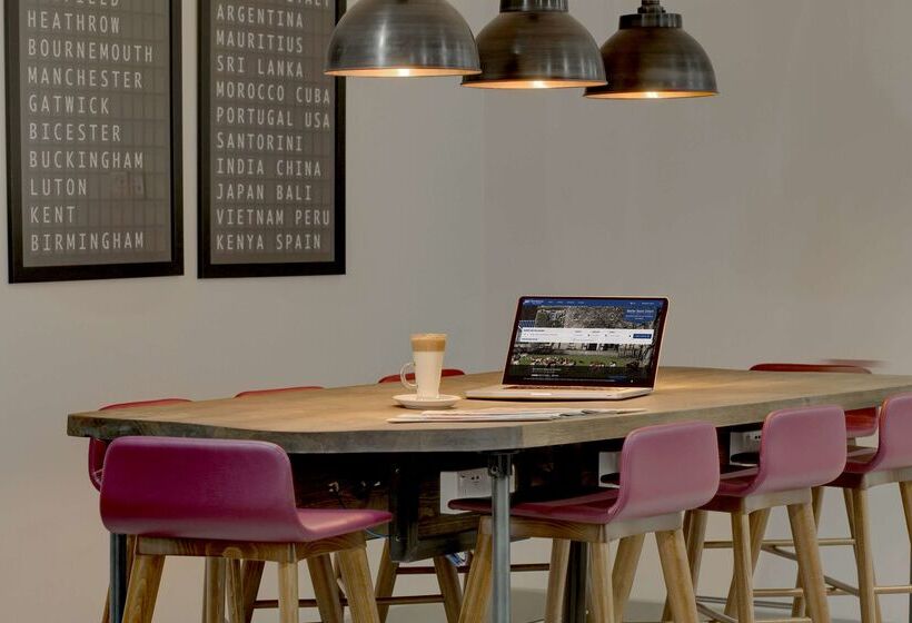 בית מלון כפרי Best Western White House