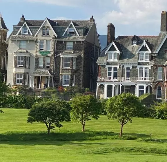 Отель Brundholme